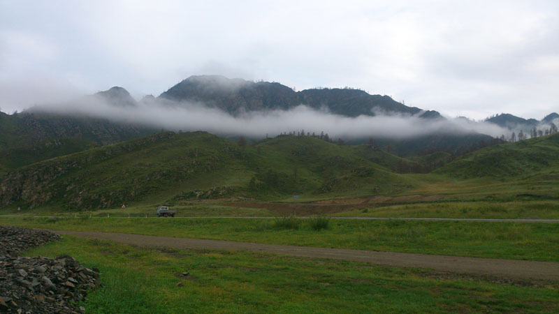 Туман вдоль Чуйского тракта