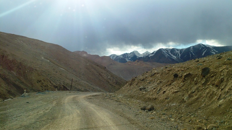 Памирский тракт. Высота св.4000м 